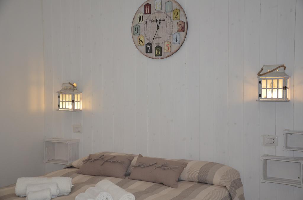 B&B Elianto Santa Maria Navarrese Buitenkant foto